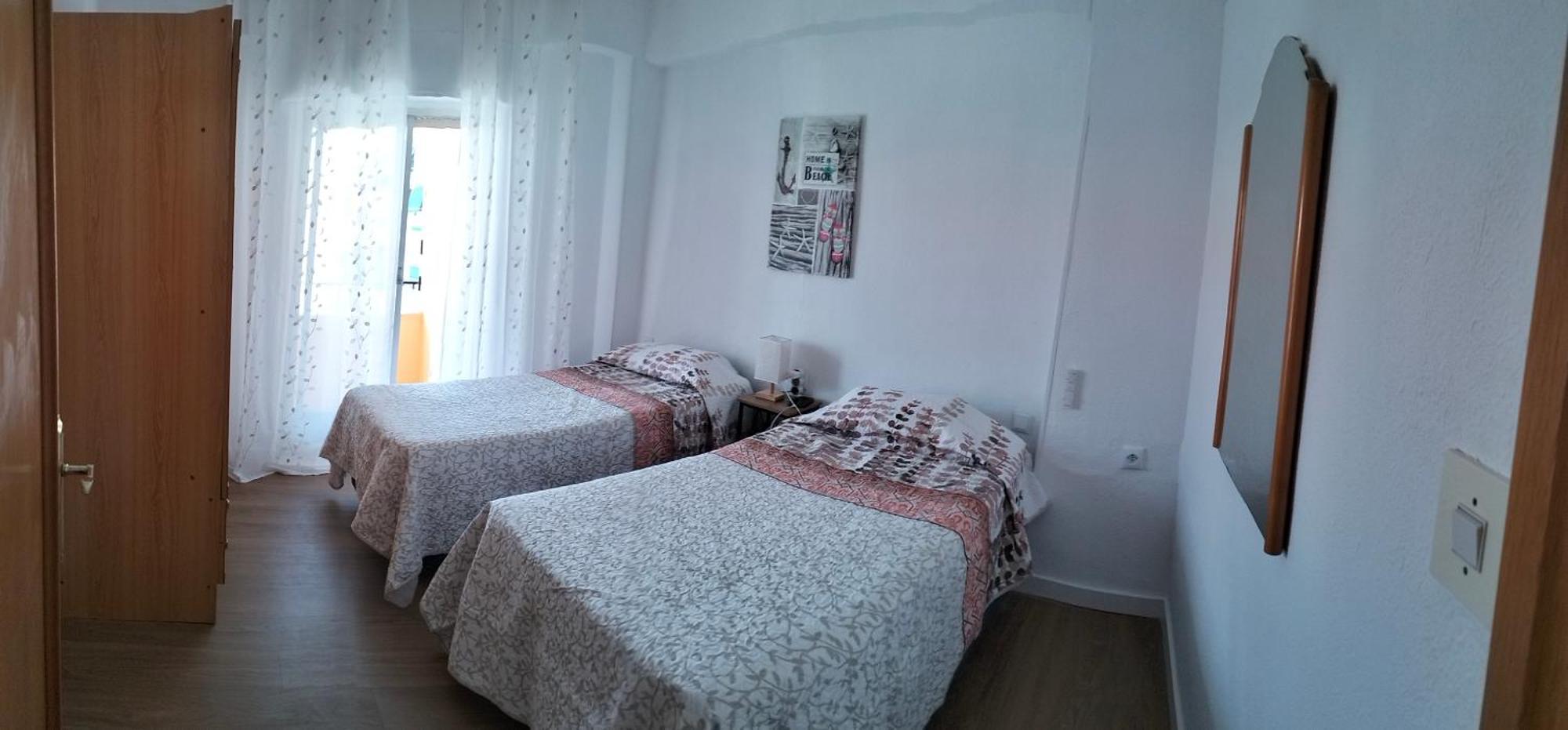 Ricardo Hostal Apartamento 3 Habitaciones Alicante Eksteriør bilde