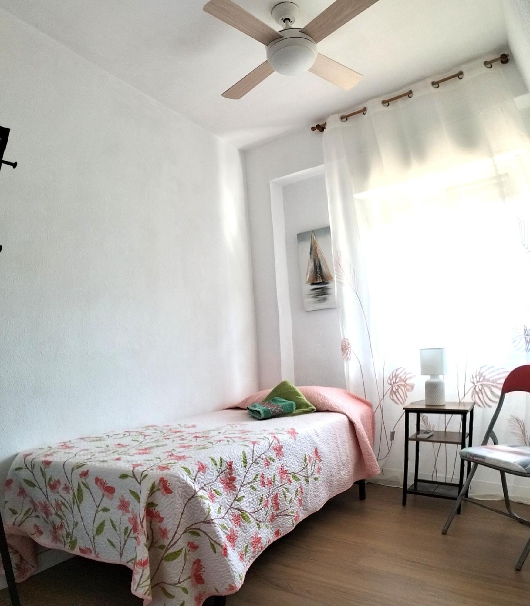 Ricardo Hostal Apartamento 3 Habitaciones Alicante Eksteriør bilde
